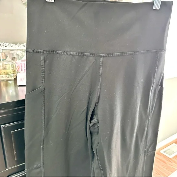 Tommy John Go Anywhere Leggings Black Pocket High-Rise Compression Size L - Picture 5 of 14